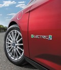 Ford Focus Electric: Sedaj lahko z enim polnjenjem akumulatorja prevozi do 225 km