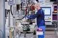 Nova celična tehnologija za Neue Klasse: BMW Group krepi strokovno znanje o baterijah