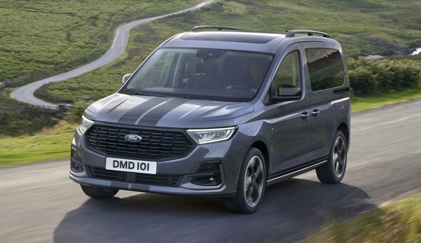 Ford Tourneo Connect: Večnamensko vozilo za delovni teden in zabavo z družino