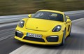 Dvojna svetovna premiera na ženevskem avtomobilskem salonu 2015: Porsche premierno predstavlja dva nova visokozmogljiva avtomobila