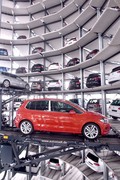 Volkswagen AG obvešča: Volkswagen v poslovnem letu 2015 z robustnim operativnim poslovanjem