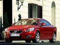 Volvo C70 : Samozavestna eleganca