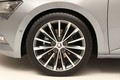 Škoda Superb: Svetovna premiera novega Škodinega paradnega konja v Pragi