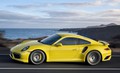 Najzmogljivejši enajstici: Nova modela Porsche 911 Turbo in 911 Turbo S