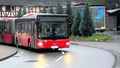 Motoristi vas sprašujemo, kakšno stretegijo in ukrepe boste izvedli, da motoristi ne bomo ogroženi s strani nasproti vozečih vozil, kot prikazuje slika. To se na vseh dvopasovnih cestah zelo pogosto dogaja