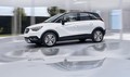 Novi Opel Crossland X: Samozavesten SUV z mestno eleganco
