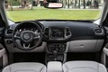 Renegade 4xe in Compass 4xe: Prva priključna hibrida znamke Jeep®