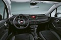 FIAT na mednarodnem avtomobilskem salonu Dubaj 2017: V središču pozornosti je bila posebna serija kultnega modela Fiat 500