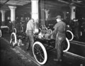 Ford: Ford praznuje 100. obletnico uvedbe tekočega traku