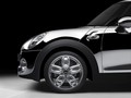 Novi MINI s Chrome Line Exterior Deluxe: Bleščeč izgled