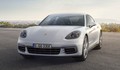 Trajnost in zmogljivost – za Porsche to ni protislovje: Na trg prihaja nova hibridna izvedba Panamere