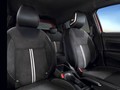 Nissan Micra v letu 2021: Nissan je svojemu ikoničnemu modelu vdihnil novo svežino