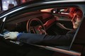 Mobilize Limo: Električna limuzina s povezanimi storitvami za opravljanje prevozov oseb