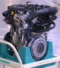 Trivaljni turbo motor PureTech skupine PSA Peugeot Citroën: Dobitnik priznanja International Engine of the Year Award 2015