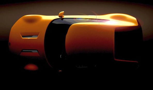 Izklesan. Grozeč. Hiter.: KIA nad Detroit z GT4 Stingerjem