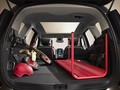 Novi Renault GRAND SCENIC: Fluidna in elegantna oblika, s petimi ali sedmimi sedeži