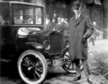 Ford: Ford praznuje 100. obletnico uvedbe tekočega traku