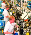 Volkswagen Osebna vozila : Znamka zaradi koronavirusa danes ustavlja proizvodnjo