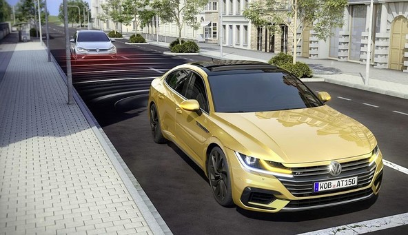 Volkswagen Arteon: Inovativni asistenčni sistemi pod drobnogledom – 2. del
