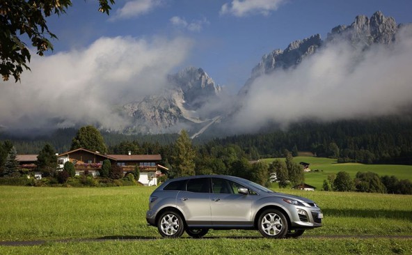 Mazda CX-7 : Prenovljena mazda že v Sloveniji