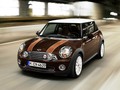 Mini 50 camden in 50 mayfair: Pogled nazaj in vizija v prihodnost
