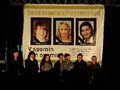 Prijateljice iz avtobusa v katerega je treščil in ga prevrnil s ceste pijani voznik povratnik.