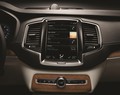 Volvo XC90: Povsem nov XC90 preoblikuje vozno doživetje v avtomobilu