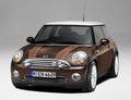 Mini 50 camden in 50 mayfair: Pogled nazaj in vizija v prihodnost