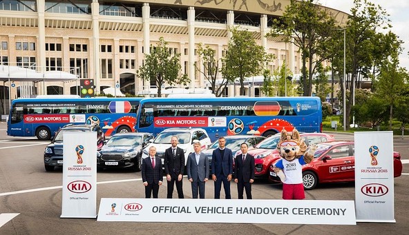 KIA Motors: KIA predala vozila organizatorjem nogometnega prvenstva v Rusiji