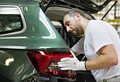Škoda Auto izdelala milijonti SUV: Lastnik jubilejnega vozila, Škode Karoq, je španski kupec