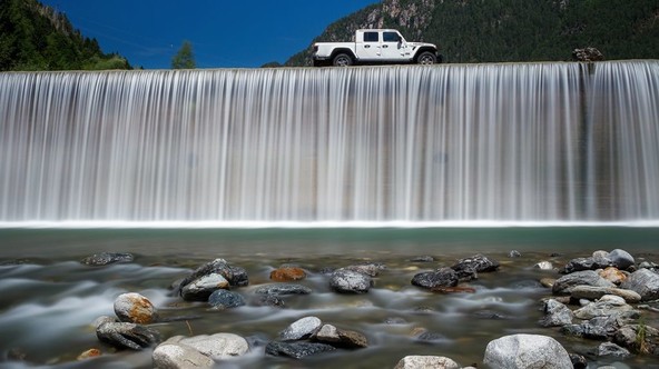 Camp Jeep 2019 v osrčju Dolomitov: Novi Jeep Gladiator predpremierno na ogled obiskovalcem 
