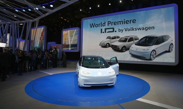 Volkswagen na pariškem avtomobilskem salonu 2016: Svetovna premiera vizionarske študije I.D.