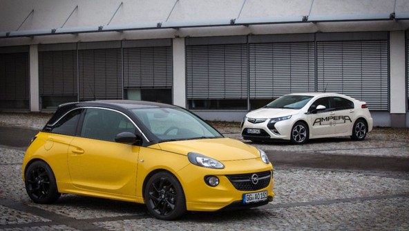 Dve zmagi za Opel: ADAM in Ampera zmagovalca “Auto Trophy”