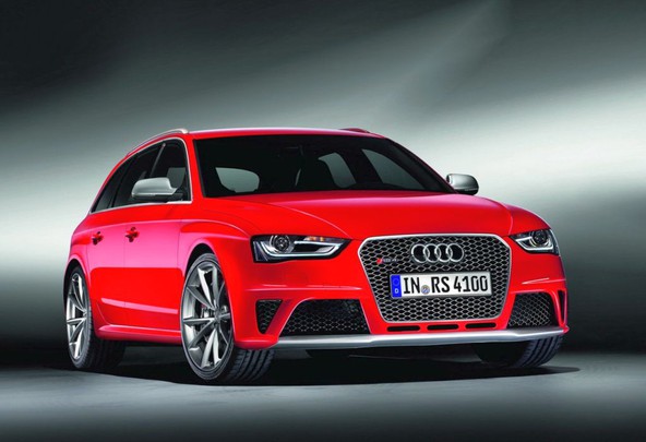 Audi RS 4 Avant: Tretja generacija združuje veličastne zmogljivosti in praktično uporabnost 