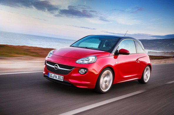 Opel ADAM : ADAM zmagovalec »red dot design award«