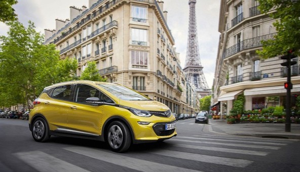 Opel Ampera-e: Ampera-e z dosegom več kot 500 kilometrov