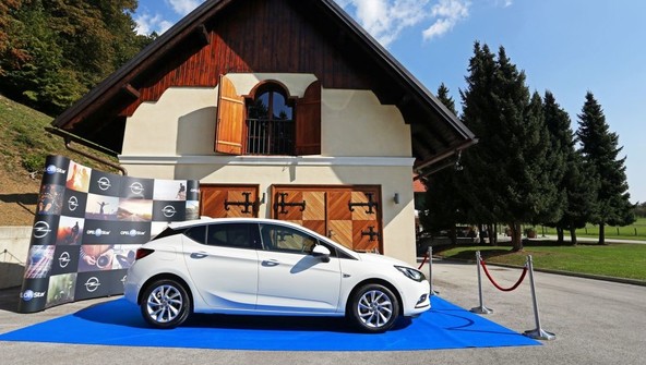 Sistem Opel OnStar: Sistem Opel OnStar na voljo tudi že v slovenskih vozilih Opel