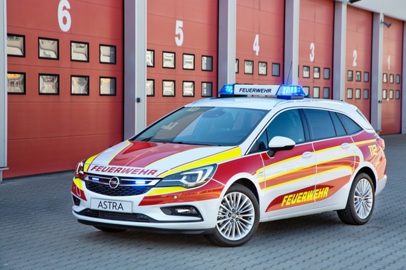 Opel na salonu RETTmobil 2016: Vozila za reševalne službe