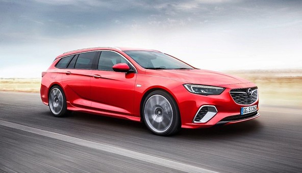 Opel Insignia GSi Sports Tourer: Karavan brez kompromisov