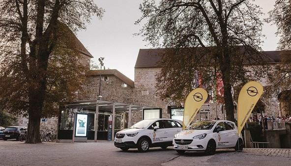 10. festival smeha Panč: Opel tudi ob jubileju ponosni sponzor festivala stand up komedije