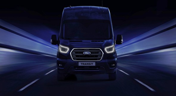 Ford na salonu v Hannovru: Nova generacija povezanih in elektrificiranih gospodarskih vozil Transit