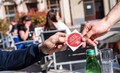 Heroji furajo v pižamah: ČE SMO PREŽIVELI ZAPRTE GOSTILNE, PREŽIVIMO ŠE ODPRTE! 