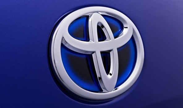 TOYOTA RELAX : 10-LETNO JAMSTVO ZAGOTAVLJA ŠE VEČ BREZSKRBNOSTI