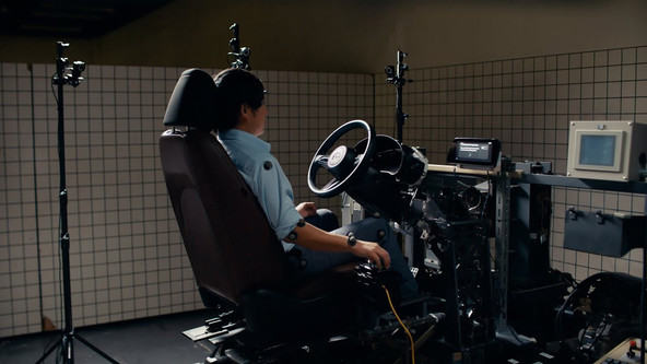 Na voznikovem sedežu morate biti varni!: Pravilen položaj voznikovega sedeža je bistvenega pomena iz več razlogov