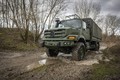Mercedes-Benz Special Trucks širi svoj obrambni portfelj: Štiriosno vozilo Zetros z vsekolesnim pogonom prvič na ogled na sejmu Eurosatory