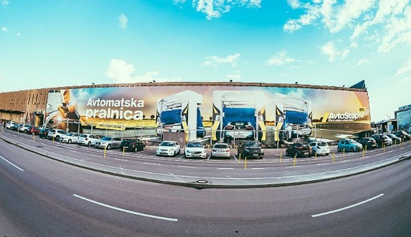 AVTOPRALNICA AVTOSTOP: OSKARJEVSKA OTVORITEV NOVE LJUBLJANSKE AVTOPRALNICE