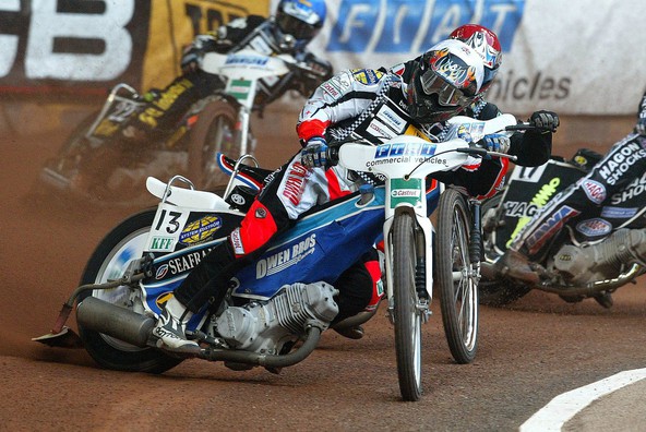 BREZ ZAVOR DO CILJA: Današnji promocijski speedway dogodek v Hiši športa