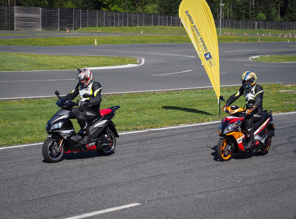 Varnost lahkih motociklov: Vožnja motocikla je zahtevnejša od vožnje avtomobila