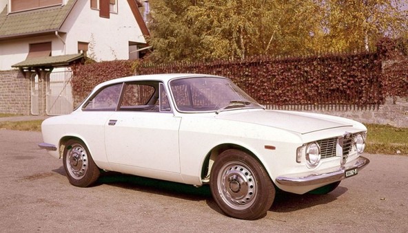 Dvojna zmaga znamke Alfa Romeo : Podelitev nagrad “Motor Klassik Awards”