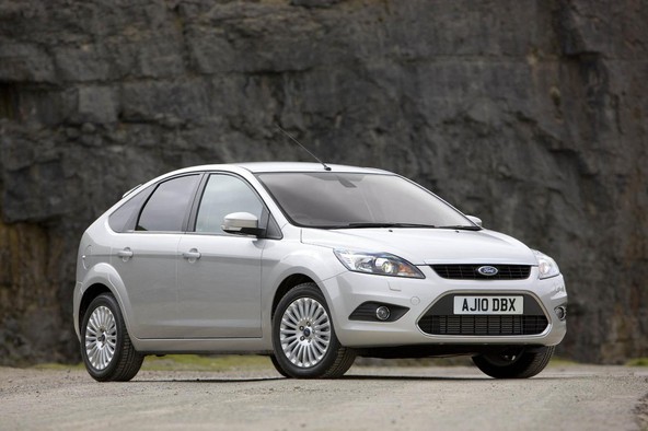 Ford Focus Ebony: Focus je zdaj na voljo po izjemni ceni
